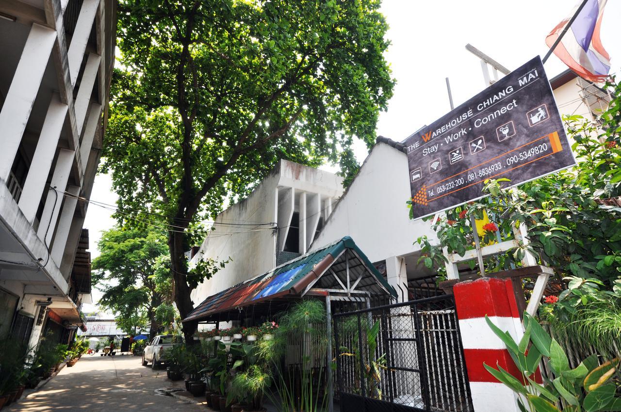 The Warehouse Chiang Mai Exterior foto
